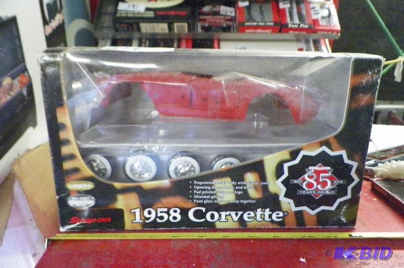 lot 277 image: Snap-on 1958 Corvette Model Kit