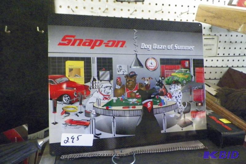 lot 295 image: Snap-on Dog Daze of Summer Tin Sign 15 x 12