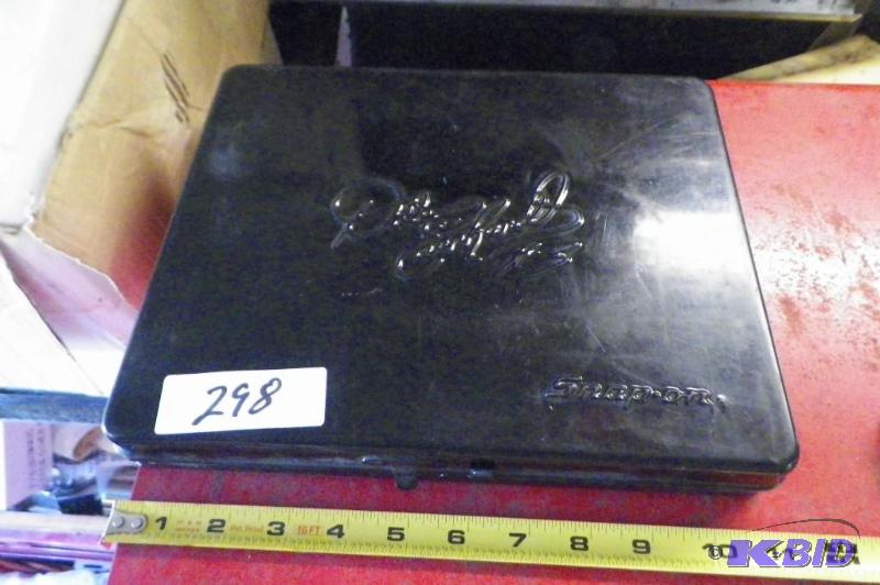 lot 298 image: Snap-on Dale Earnhardt Sr. Wrench Set Set of 5