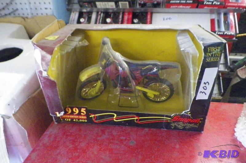 lot 303 image: Snap-on 1995 Superbike 1st In the Series