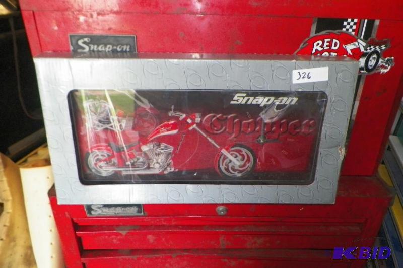 lot 326 image: Snap-on Chopper Jebco Clock 24 x 12 New in Box
