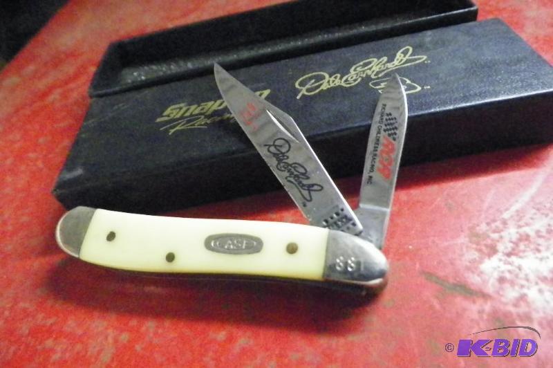 lot 352 image: Snap-on Racing Dale Earnhardt Sr. Knife