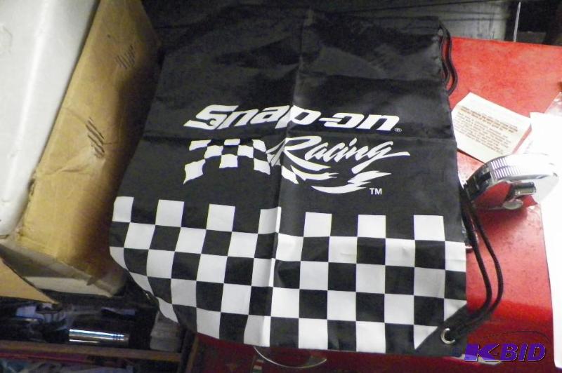 lot 357 image: Snap-on Racing Backpack wDrawstrings