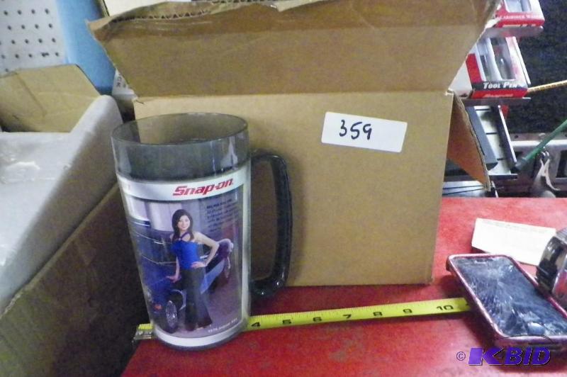 lot 359 image: Snap-on 2007 Cups Set of 4