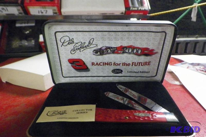 lot 362 image: Snap-on Dale Earnhardt Jr. Case Knife