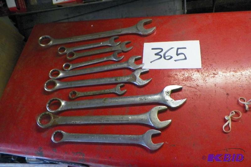 lot 365 image: Wrench Set 916 - 1