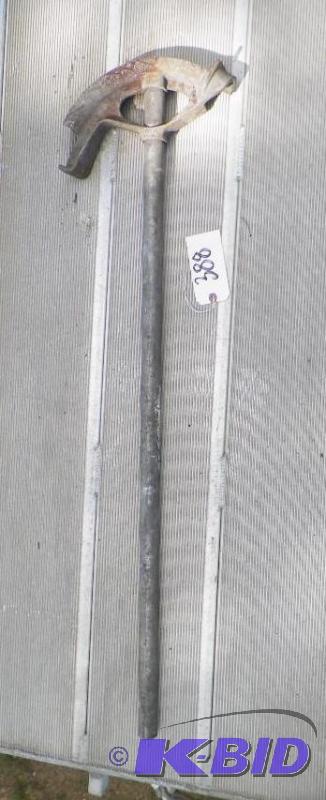 lot 388 image: 1 EMT 34 Rigid Pipe Bender