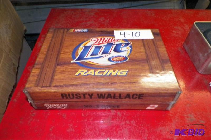 lot 410 image: Miller Lite Rusty Wallace 3 Car Set