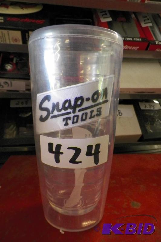 lot 424 image: Snap-on 7 Glass wSnap-on Patch