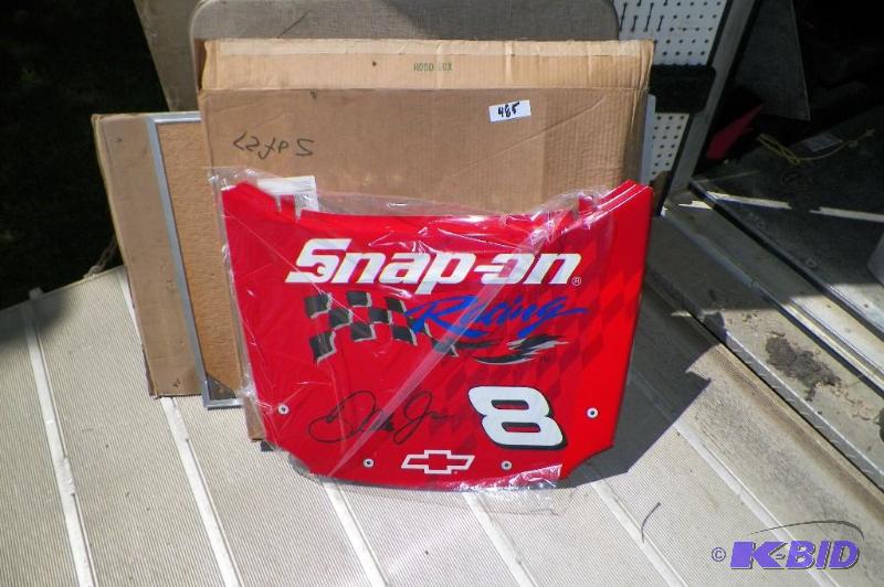 lot 485 image: Snap-on Dale Earnhardt Jr. Hood New in Box