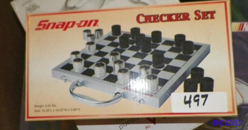 lot 497 image: Snap-on Checker Set Weighs Over 3lbs.