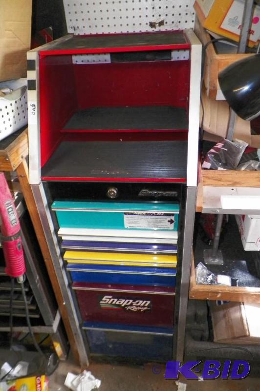 lot 500 image: Snap-on Salesmans Cabinet.