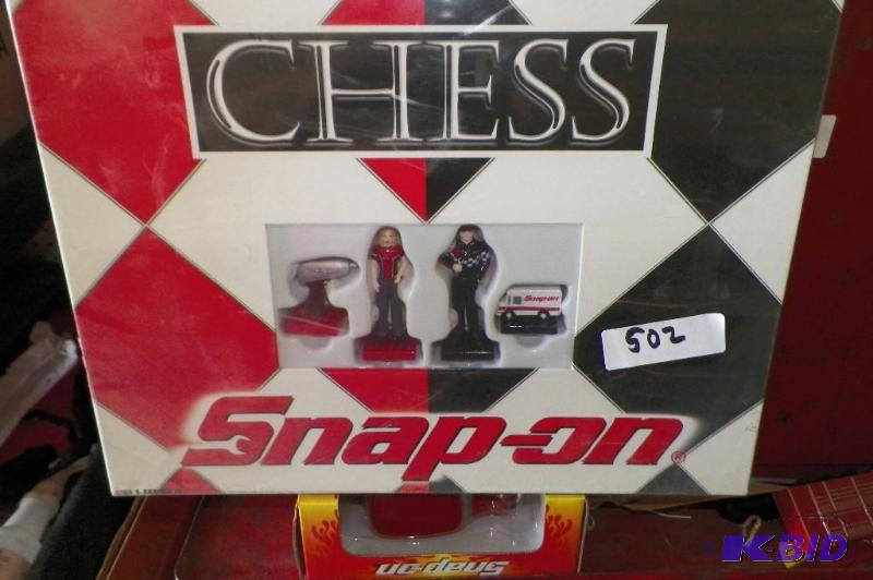 lot 502 image: Snap-on Chess Set