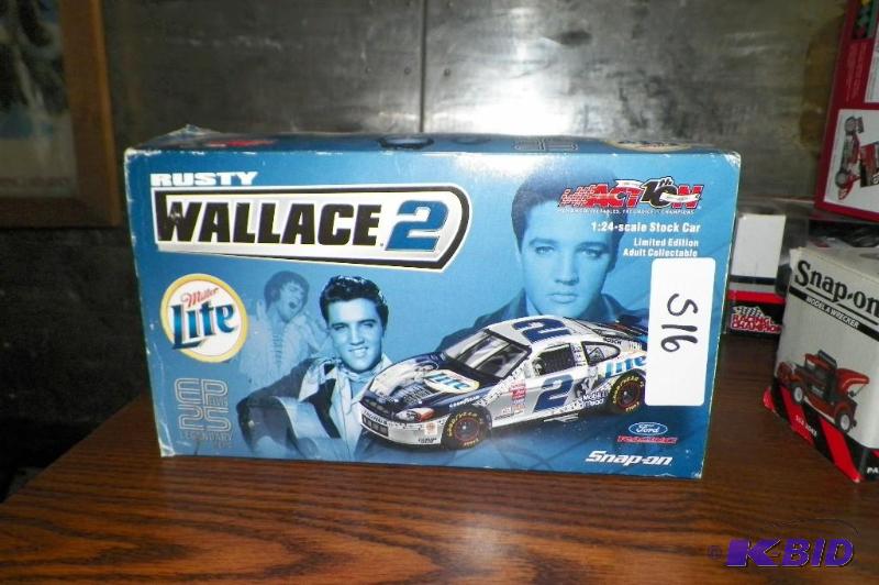 lot 516 image: Rusty Wallace 2 Miller Lite Elvis Presley 25th Anniversary SSX2332