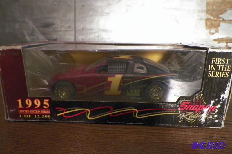 lot 544 image: Snap-on 1995 Monte Carlo Stock Car