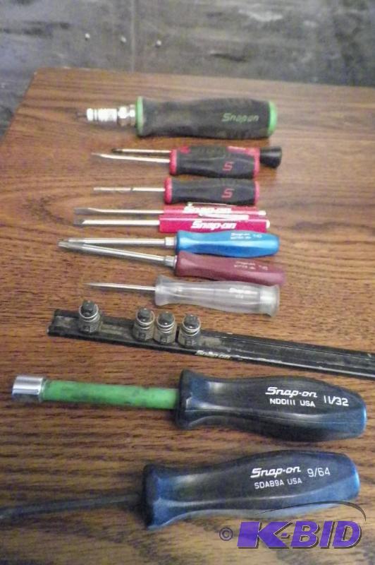 lot 592 image: Snap-on Screwdrivers & Other Items
