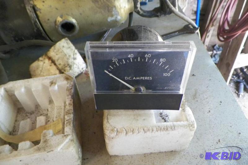 lot 635 image: Crompton Industries VA-ECPK-SB, DC Amp Gauge