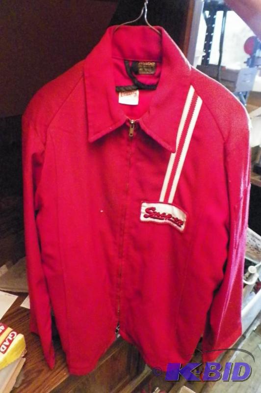 lot 651 image: Snap-on Mens Vintage Sales Jacket, size 40 Long
