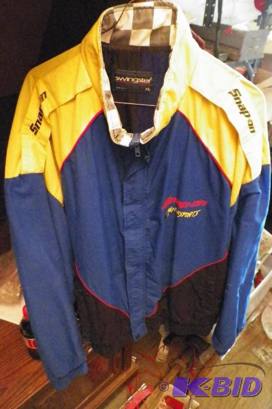lot 652 image: Snap-on Mens Vintage Sales Jacket, size XL