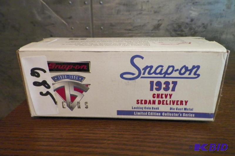 lot 685 image: Snap-on 1937 Chevy Delivery Van Bank