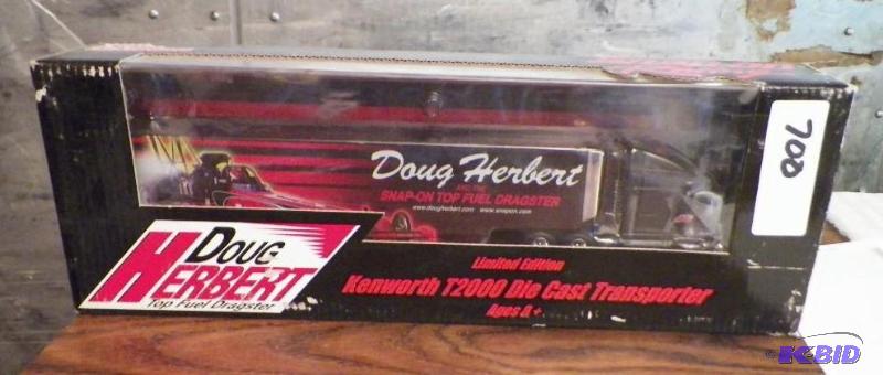 lot 700 image: Snap-on Doug Herbert Die Cast Transporter