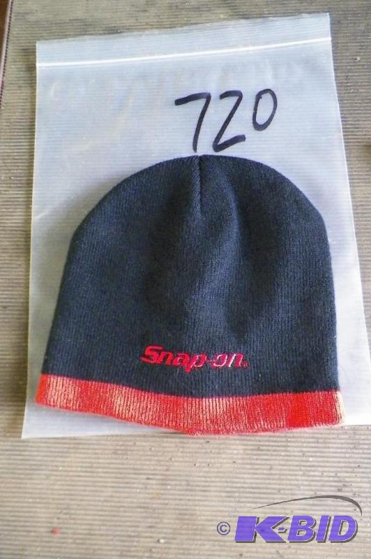 lot 720 image: Black Snap-on Stocking Cap