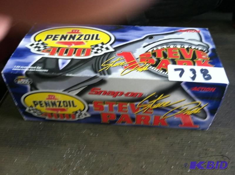 lot 738 image: Snap-on Steve Park 2000
