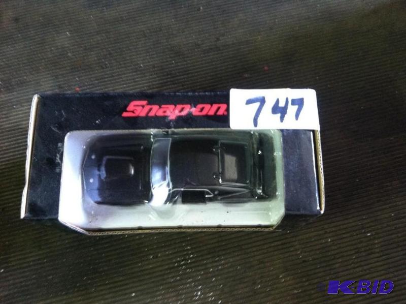 lot 747 image: Snap On 1969 Ford Mustang Boss 429