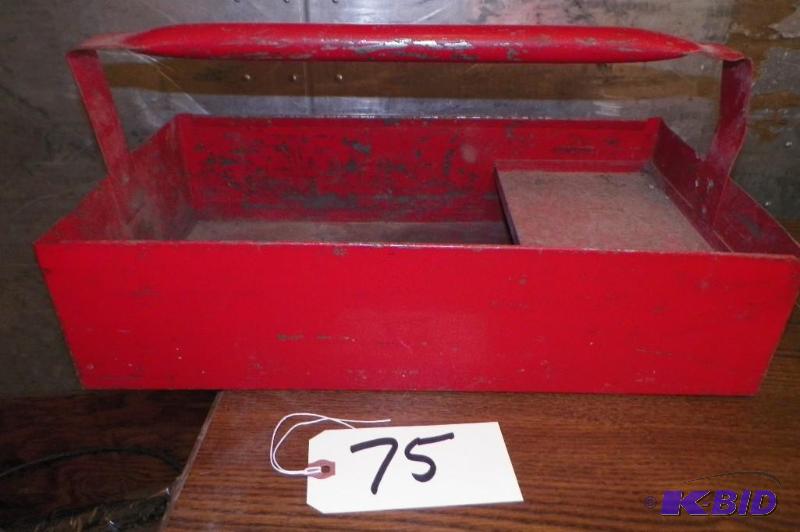 lot 75 image: Vintage Snap-on Tool Box 16 x 10