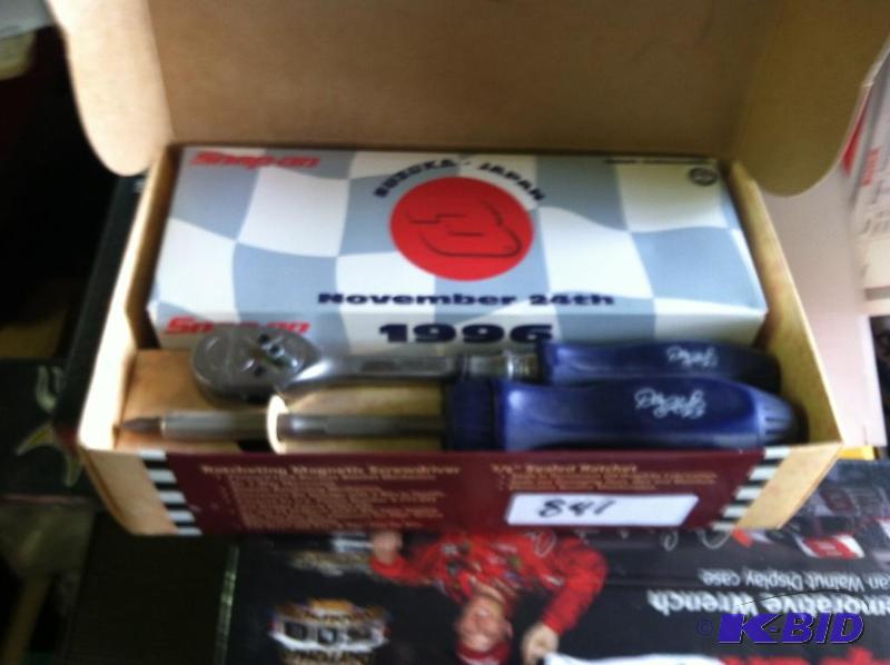 lot 841 image: Snap-on Dale Earnhardt Sr. Screwdriver and Ratchet set with Car 1996.