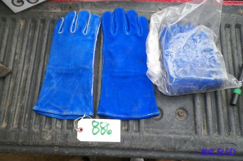 lot 886 image: 2 Pairs Brand New Welding Gloves