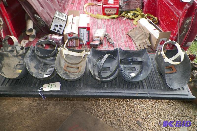 lot 887 image: 6 Welding Helmets For Parts