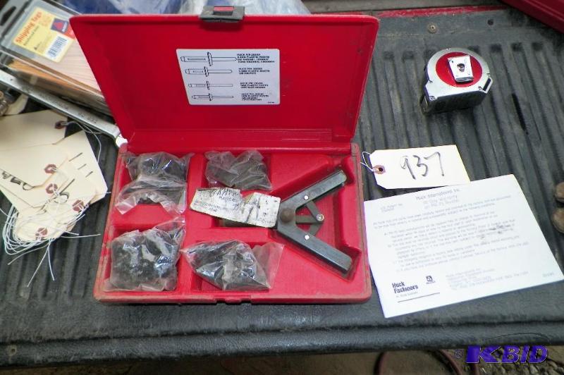 lot 937 image: Huck International PR75 Riveter