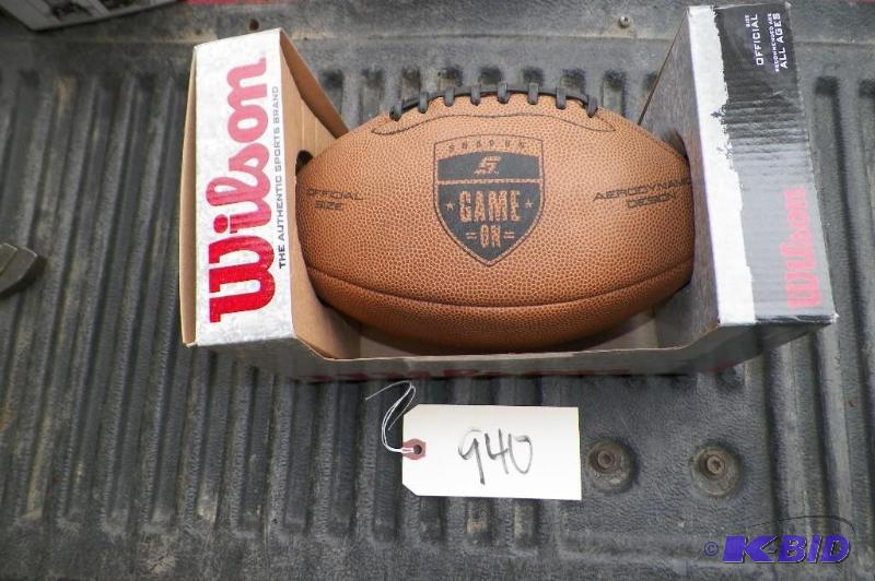 lot 940 image: Snap-on Wilson Game On Football