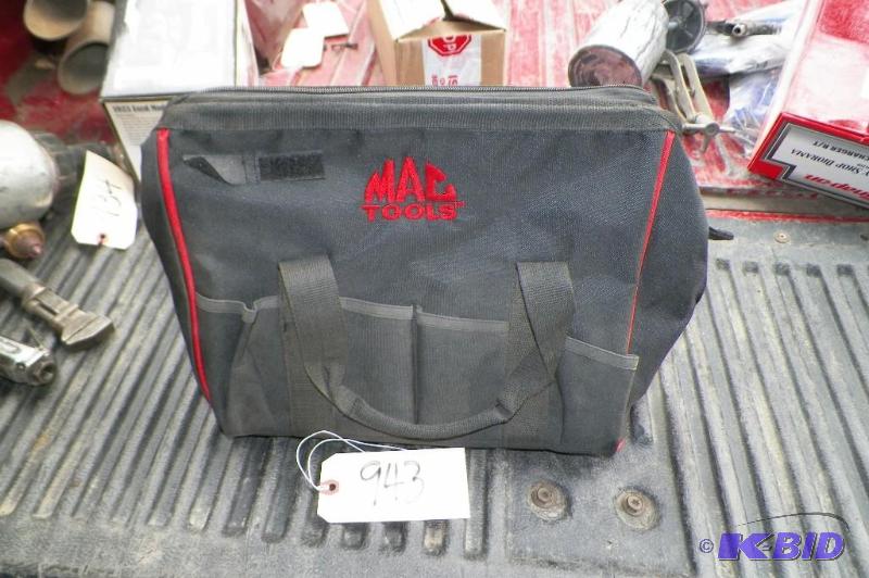 lot 943 image: MAC Tools Soft Side Tool Bag 14 Wide