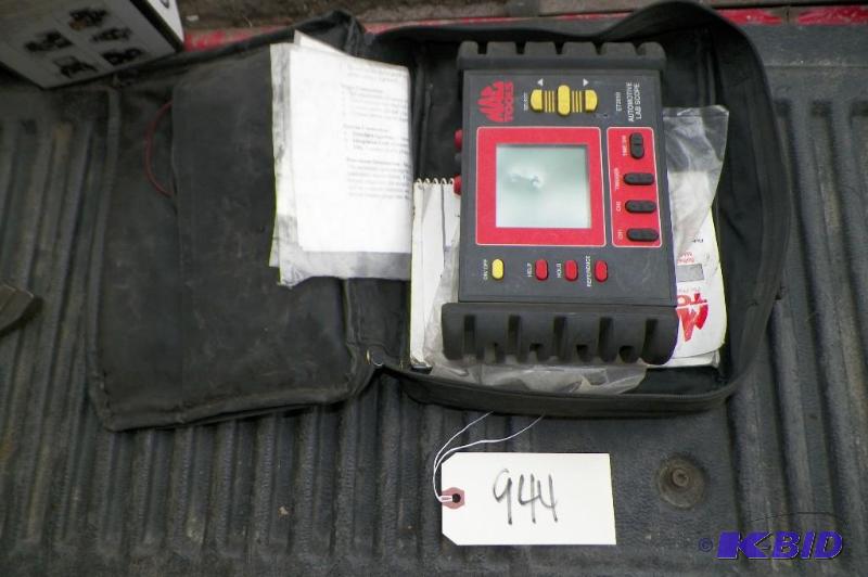 lot 944 image: MAC Tools ET2010 Automotive Lab Scope