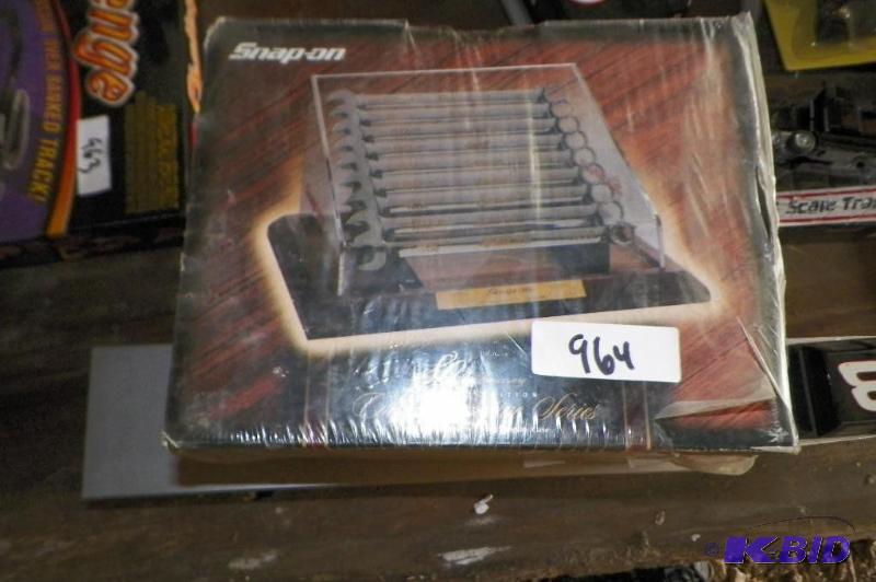 lot 964 image: Snap-on 80th Anniversary Mini Wrench Set Unopened