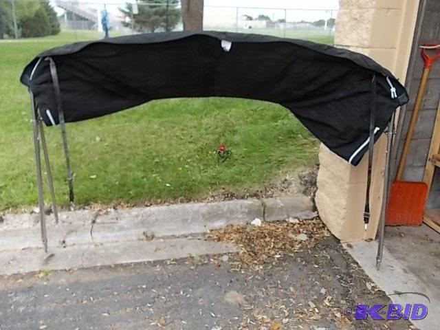 lot 18 image: Black Bimini&nbspCover & Apparatus For L...