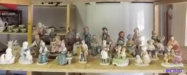 lot 14 image: Collection Of 25-Assorted Porcelain Statue Fi...