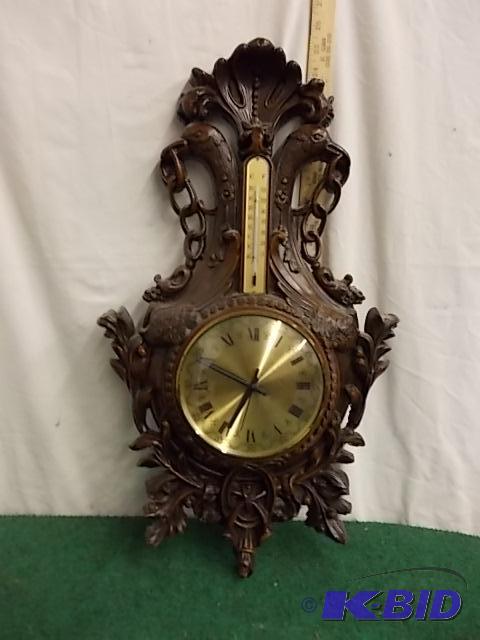 lot 29 image: Battery-Op Wall ClockThermometer Made In Ita...