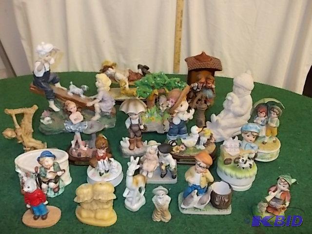 lot 41 image: Lot Of 20-Figurines & Statues (Some Music...