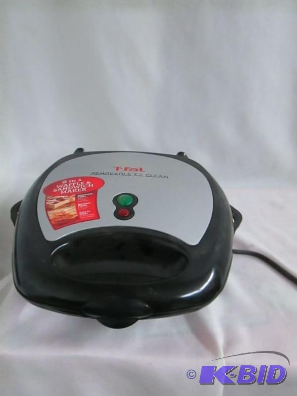 lot 33 image: T-fal EZ Clean Waffle and Sandwich Maker