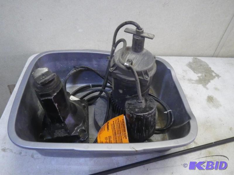Flotec sump pump and car jack...
