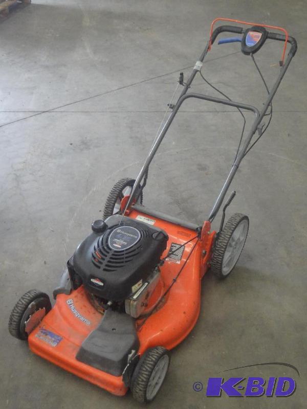 Husqvarna 6.75 clearance hp lawn mower