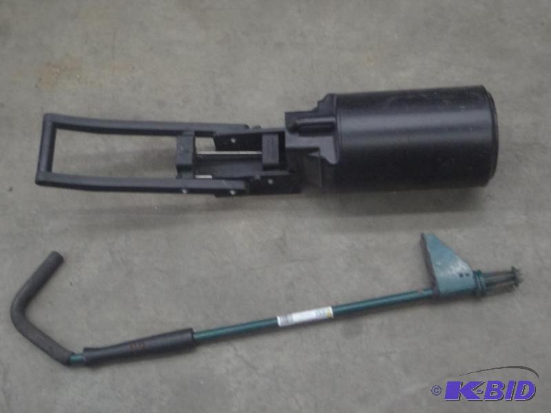 lot 35 image: (1) Can Crusher & (1) Weed Puller Tool...