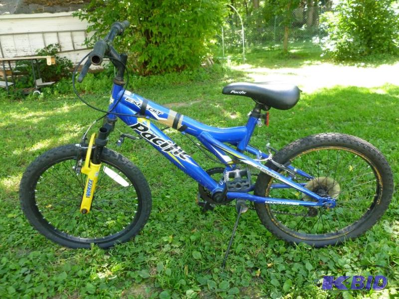 Pacific exploit hot sale mountain bike