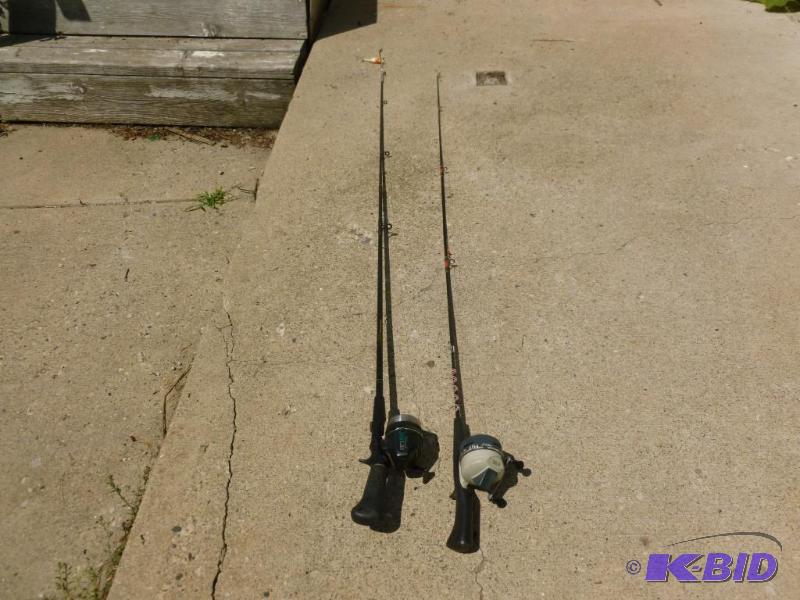 lot 21 image: Lot of two fishing rod and reel combos, incl...