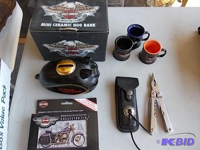 lot 65 image: Harley-Davidson Bank, Cards, Shot Glasses, Sh...