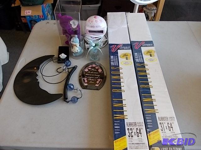 lot 70 image: 2 Window Blinds, Beanie Baby, Hello Kitty Ala...