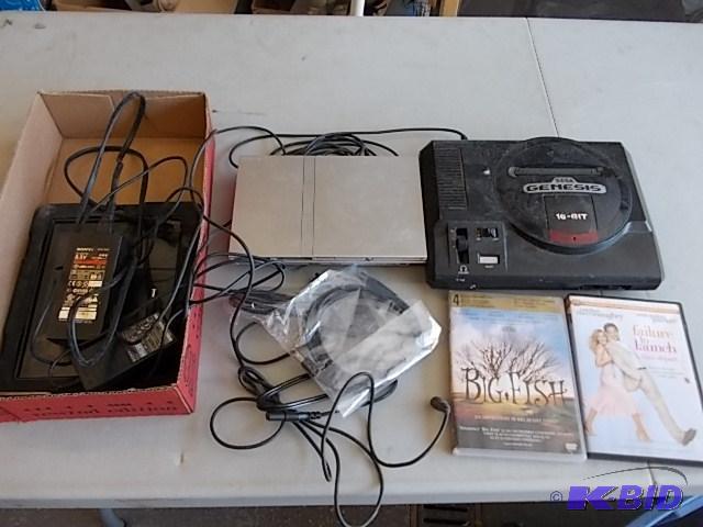 lot 73 image: Saga Genesis, Sony Play Station II Some Cords...